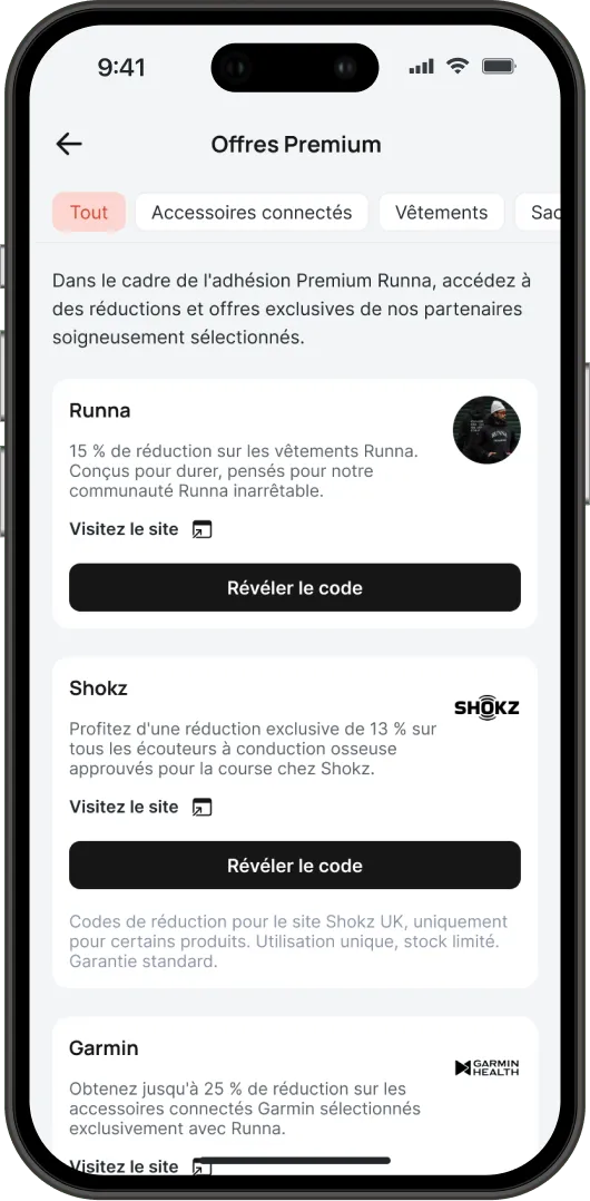 Phone mockup with Runna app screenshot.