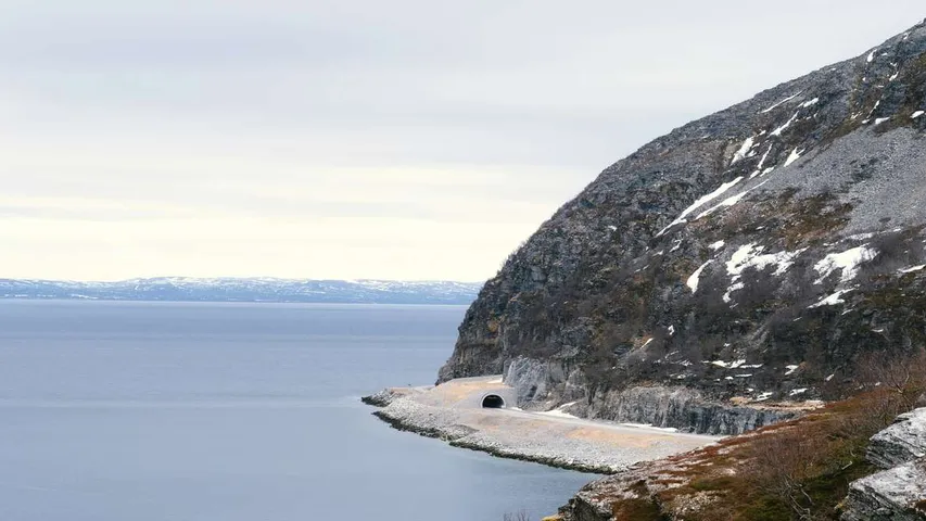 Frozen Lake Marathon