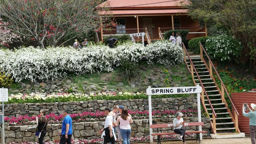 Visit Toowoomba Region 10km