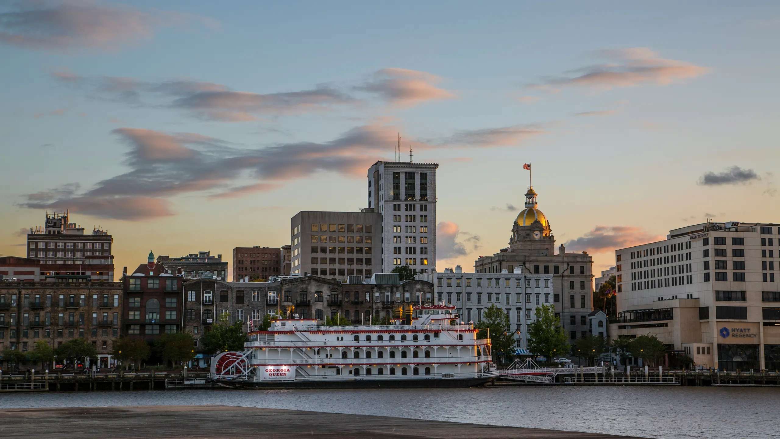Enmarket Savannah Bridge Run