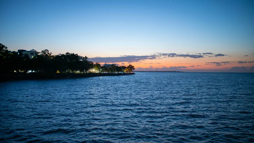 Beach House Hotel Hervey Bay 100