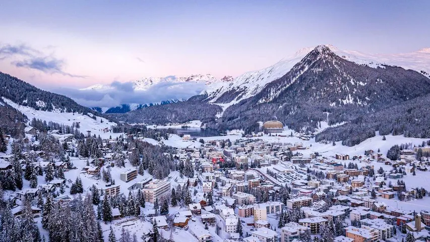 Davos X Trails
