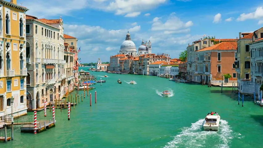 Wizz Air Venice Marathon