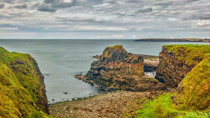 Giant's Causeway