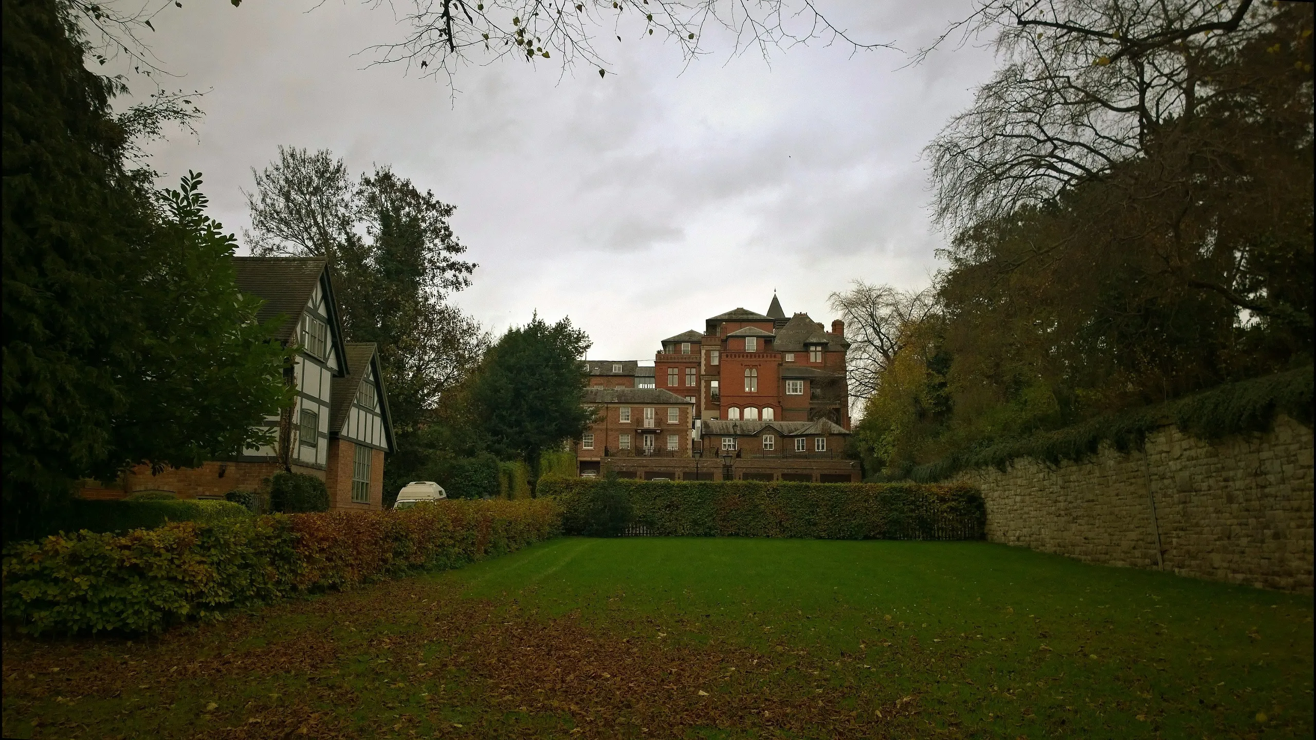 The Pareto FM Shrewsbury Half & Metric Half Marathon