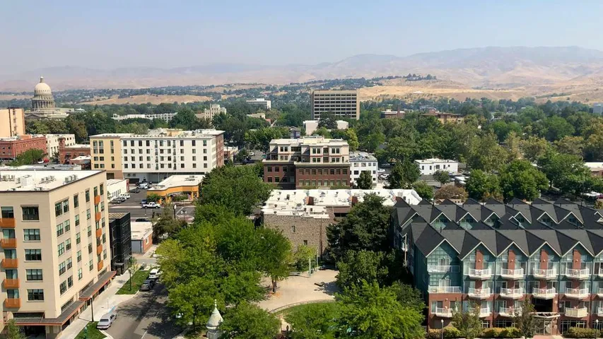 Race to Robie Creek