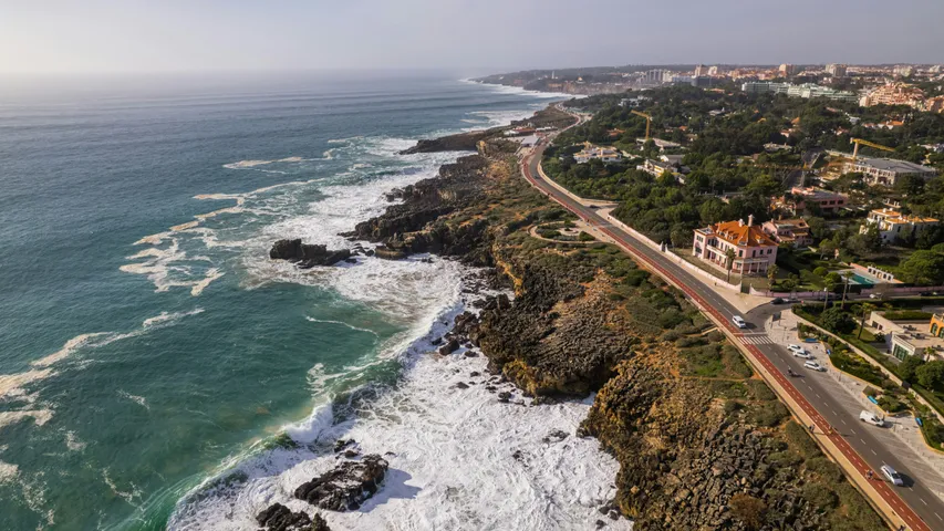 Atlantic Cliff Adventure