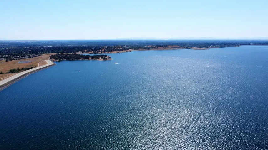 Folsom Lake Falcon Crest Trail Run