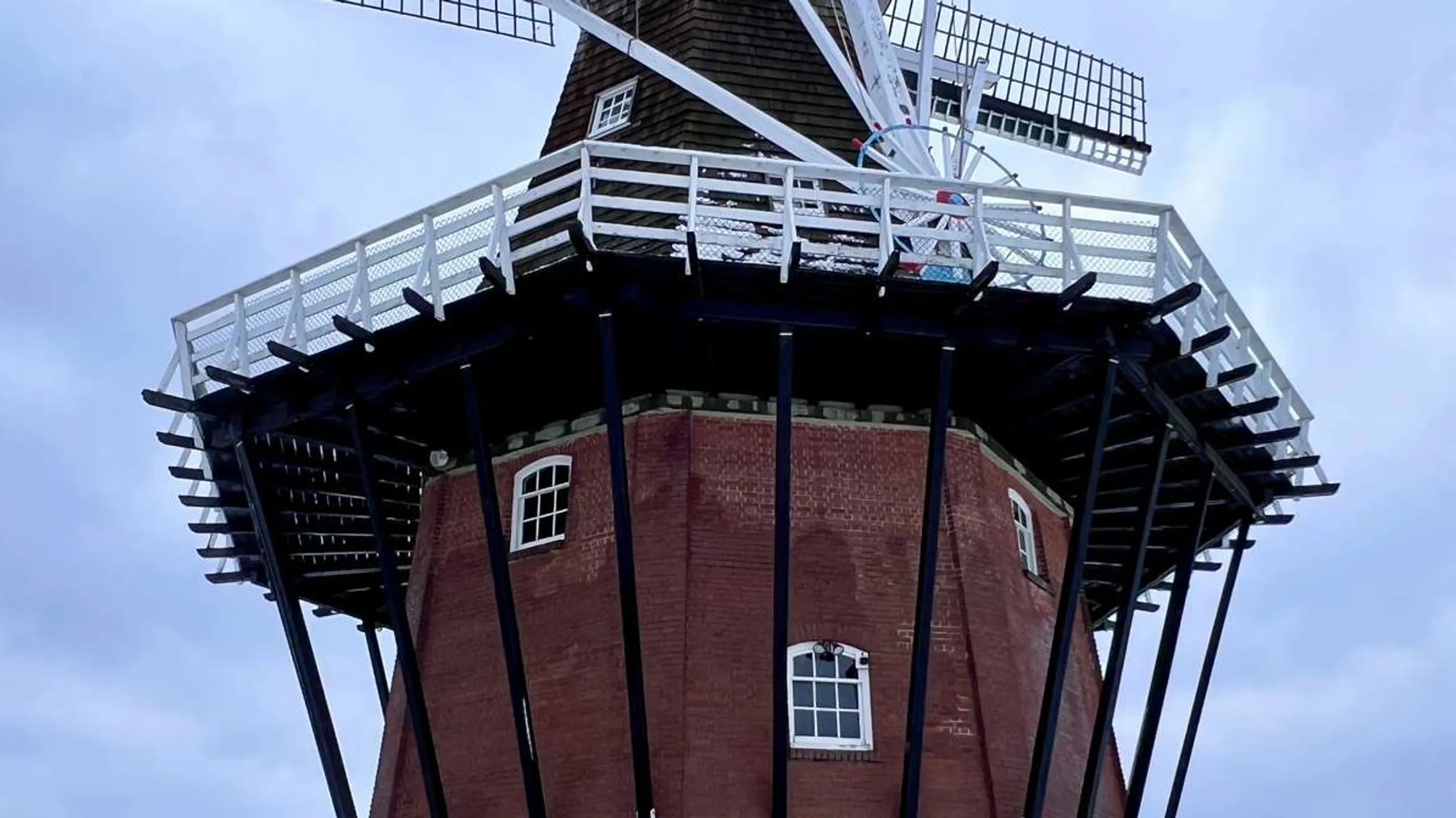 Tulip Time Run Presented by 4Front Credit Union