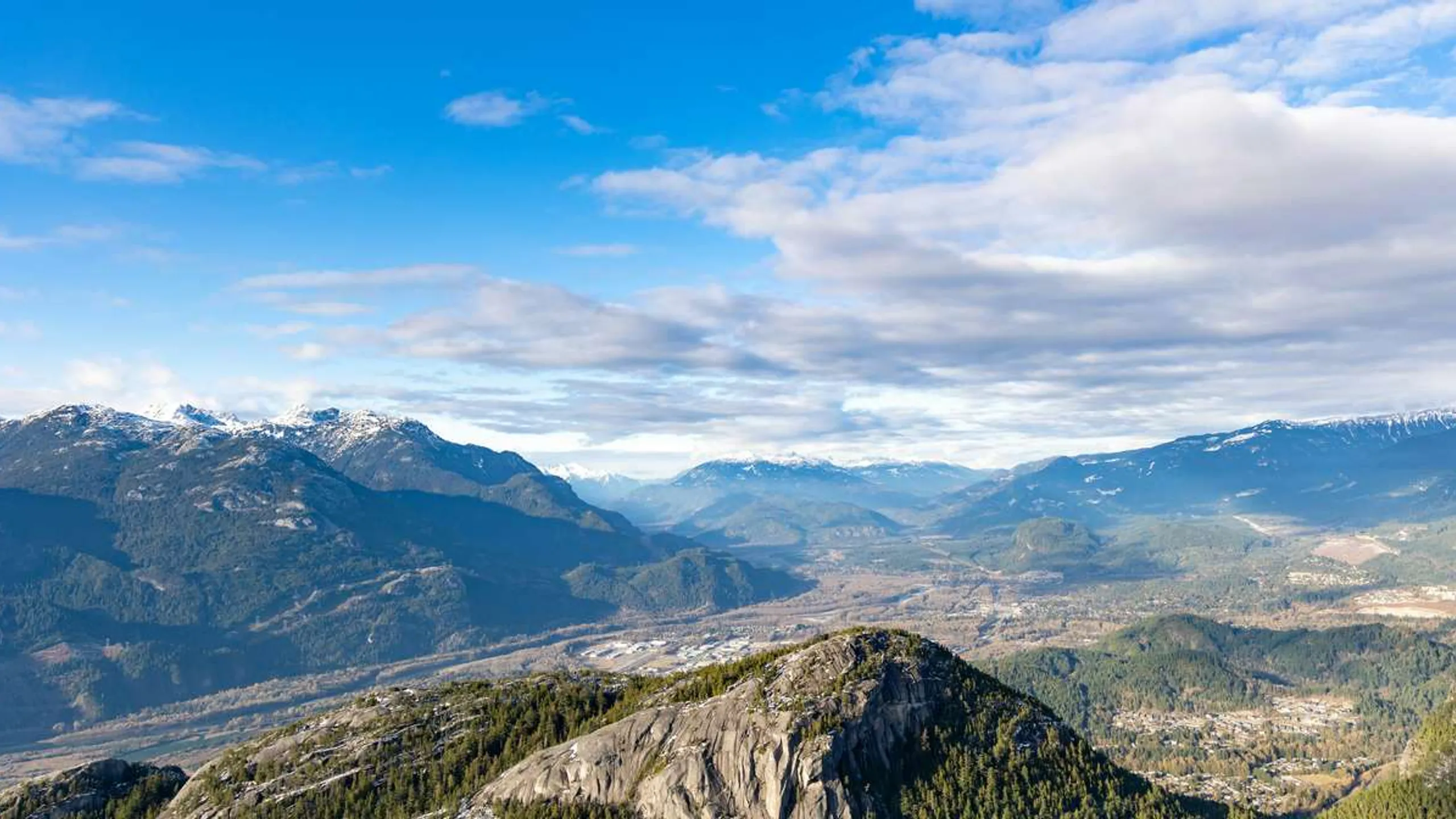 5 Peaks Trail Running Series: Alice Lake