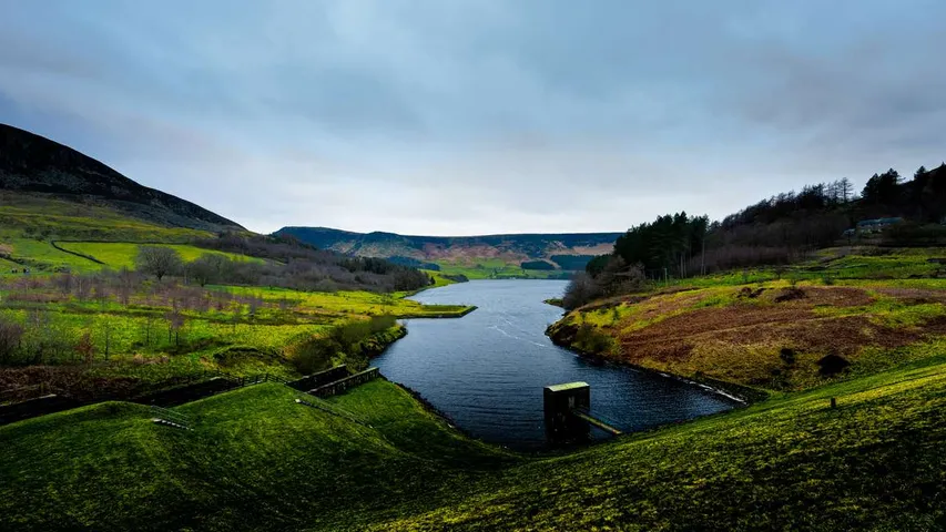 Saddleworth Res's