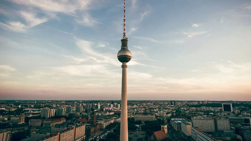 Berlin Full Moon Marathon and Half Marathon