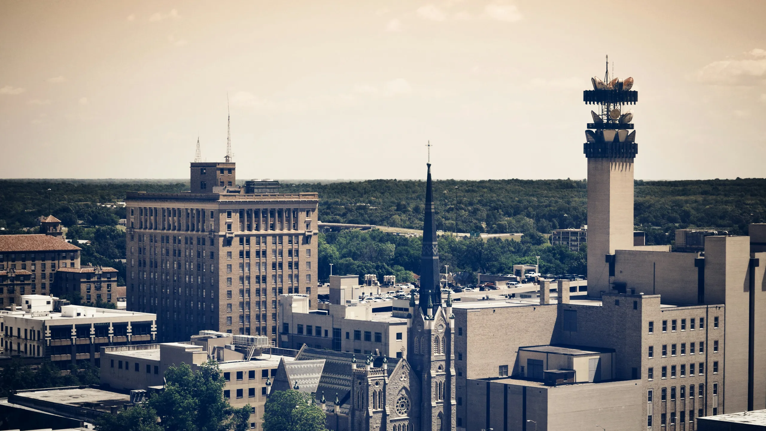 Creep ’N Crawl Half Marathon, 5K & Lil’ Monsters Dash