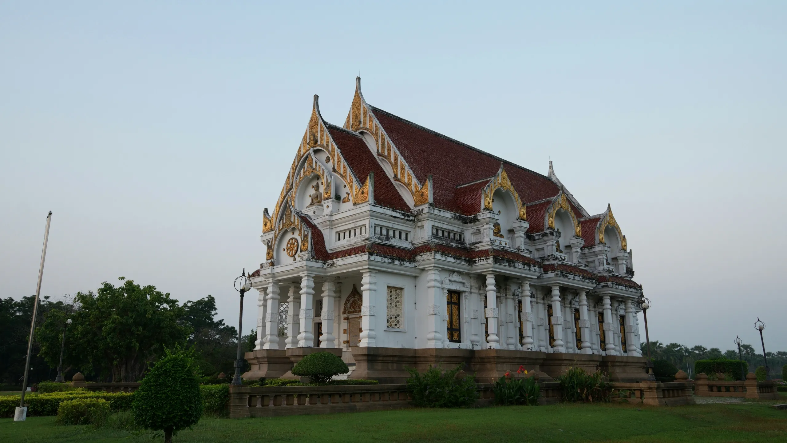 Scenic Half Marathon Nakhon Phanom