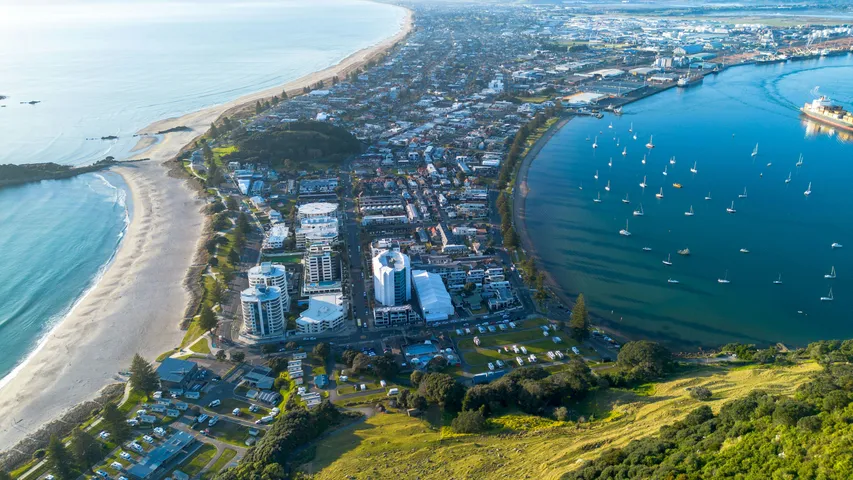 Tauranga City to Surf