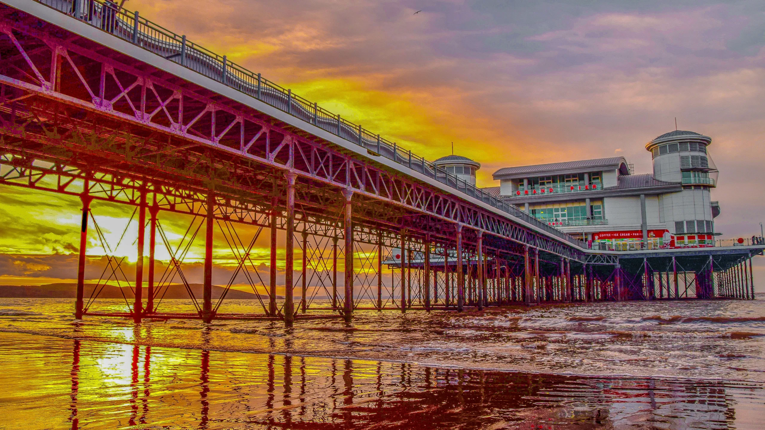 Weston AC Christmas Cracker