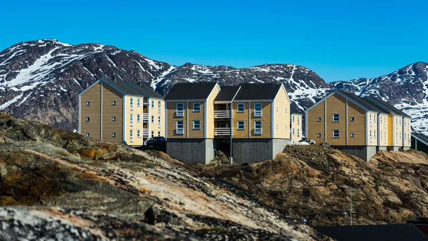 Arctic Circle Race